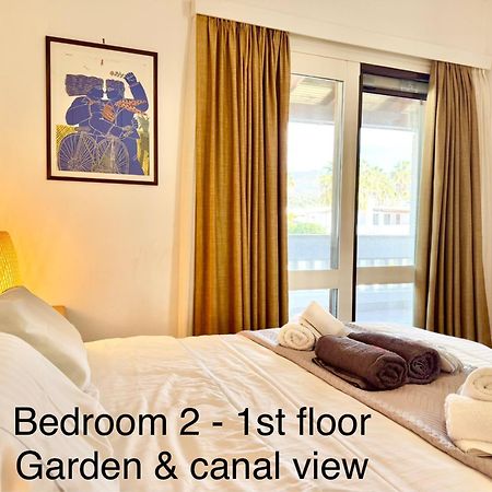 Villasonboard Dock Villa 3 Bed, 3 Bath, Canal, Greek Venice Porto Hydra Plépi Buitenkant foto