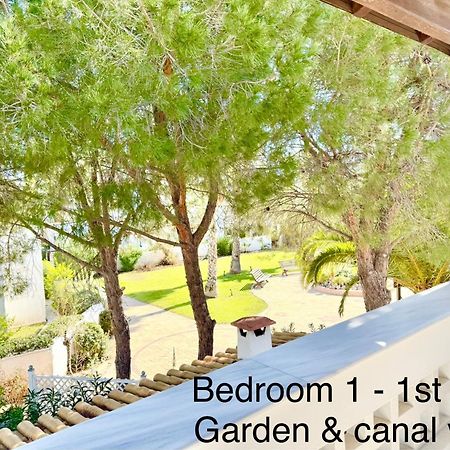 Villasonboard Dock Villa 3 Bed, 3 Bath, Canal, Greek Venice Porto Hydra Plépi Buitenkant foto
