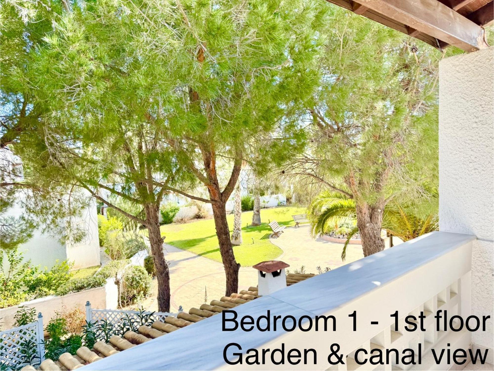Villasonboard Dock Villa 3 Bed, 3 Bath, Canal, Greek Venice Porto Hydra Plépi Buitenkant foto
