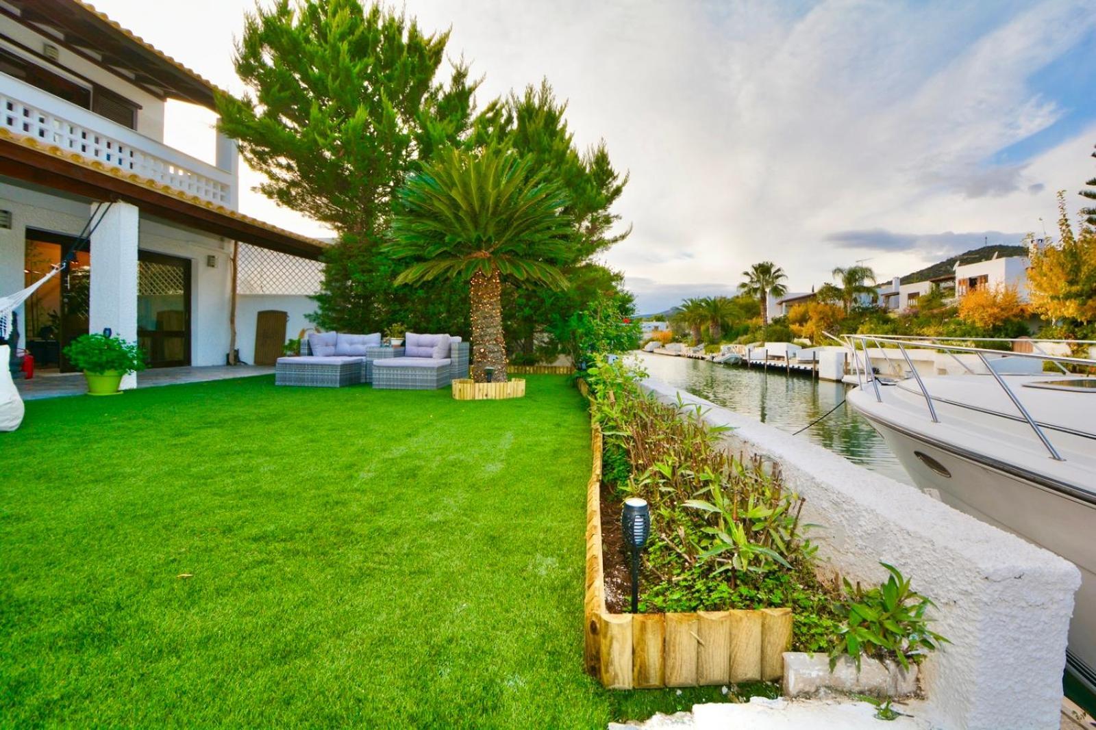 Villasonboard Dock Villa 3 Bed, 3 Bath, Canal, Greek Venice Porto Hydra Plépi Buitenkant foto